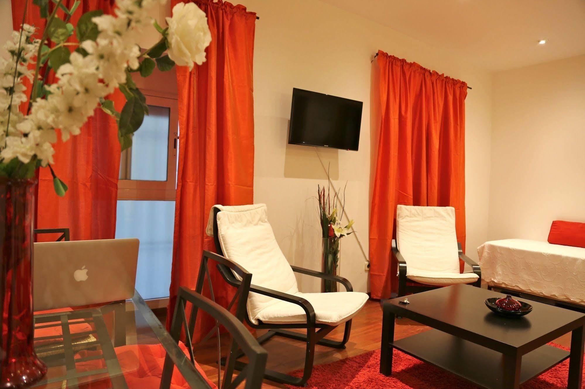Prado Apartments Madrid Bagian luar foto