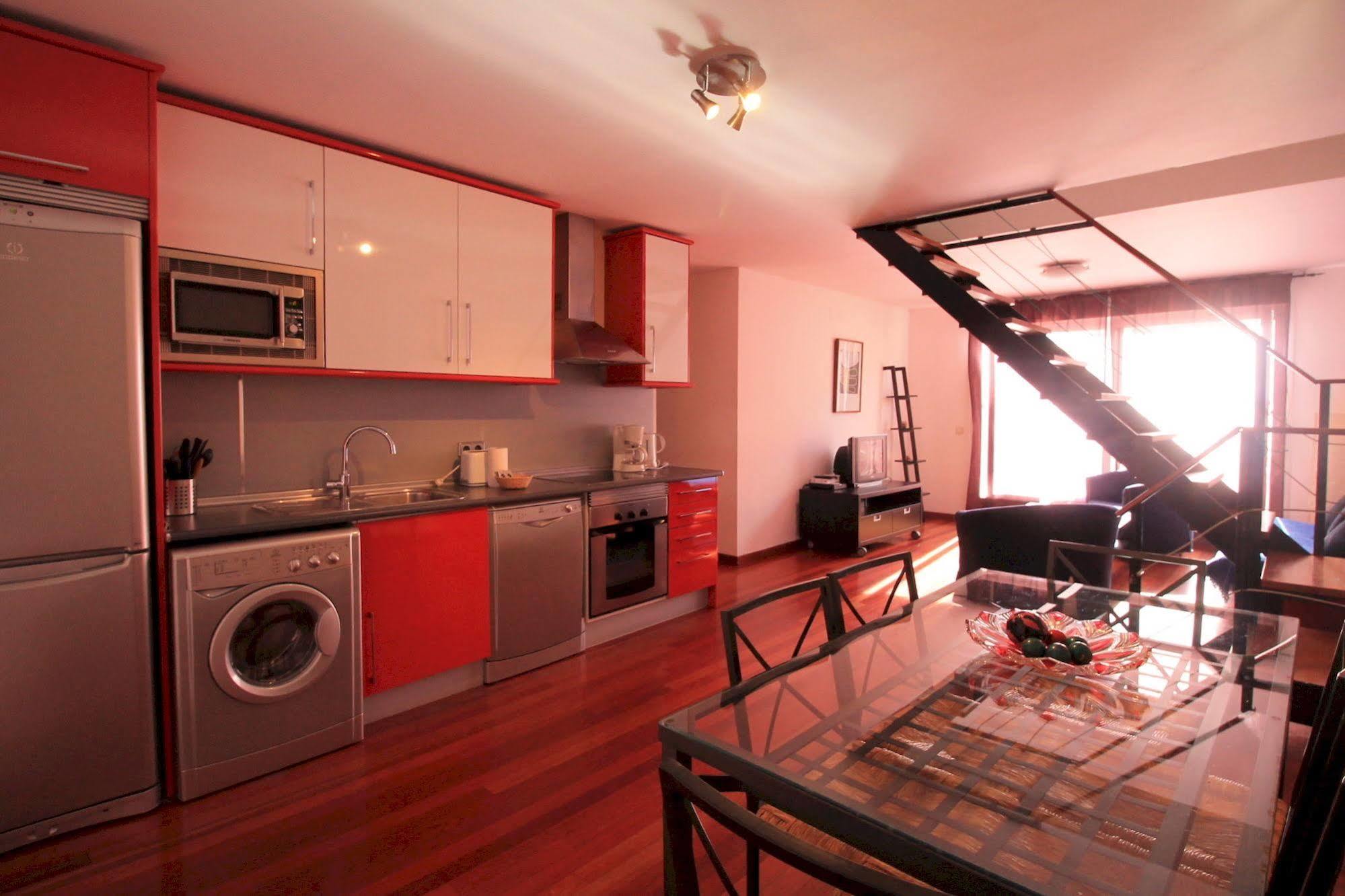 Prado Apartments Madrid Bagian luar foto