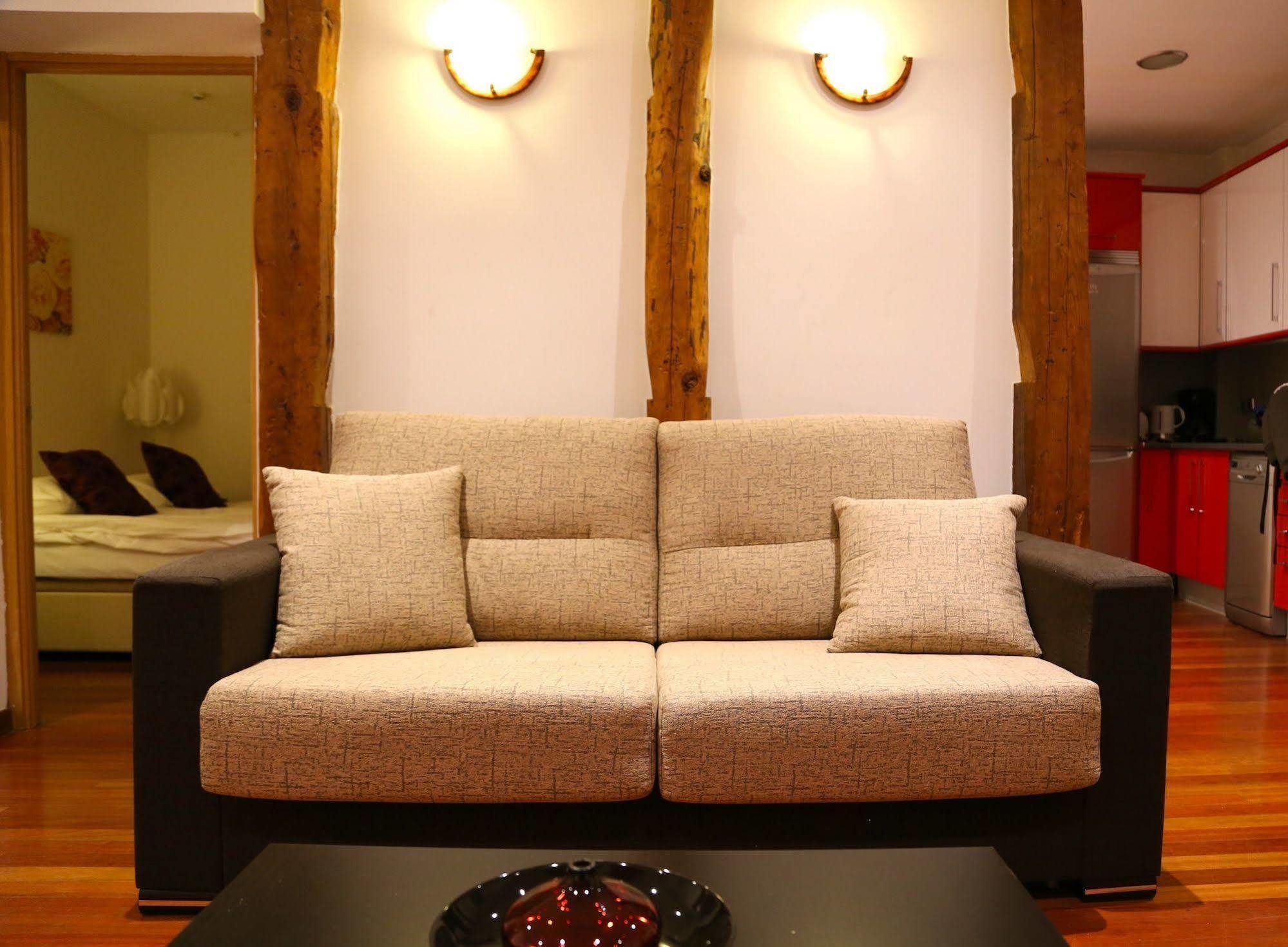 Prado Apartments Madrid Bagian luar foto